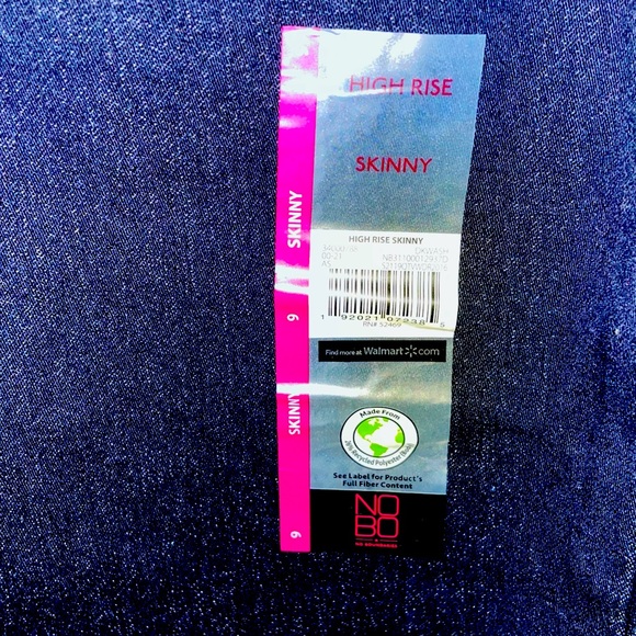 No Boundaries Jeans - Picture 3 of 8